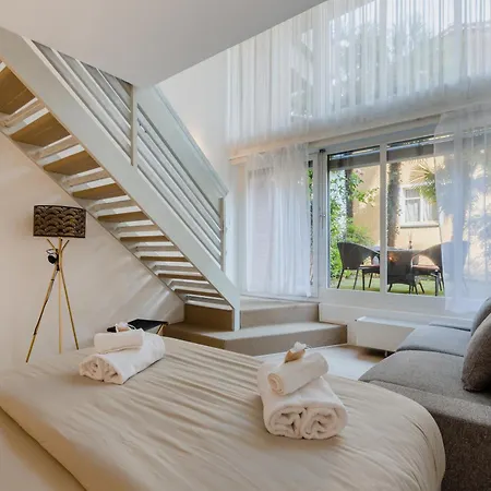 Apartment Garden In Center - Ambra Lugano