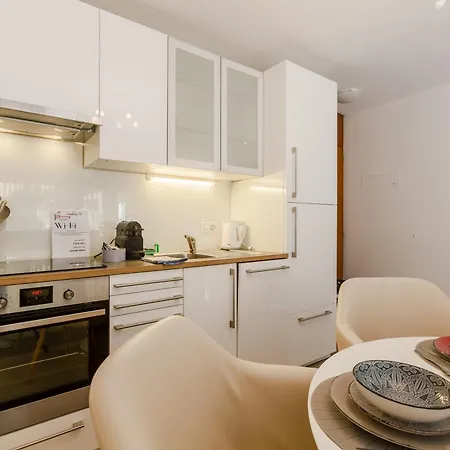 Appartement Garden In Center - Ambra