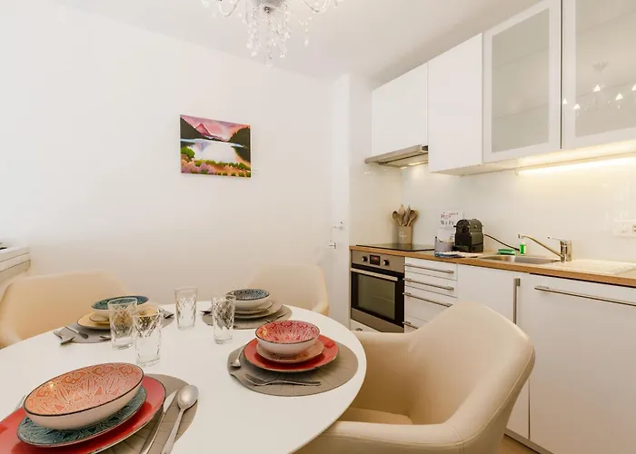 Garden In Center - Ambra Appartement *