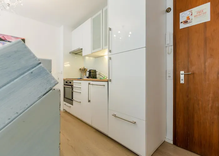 Garden In Center - Ambra Appartement