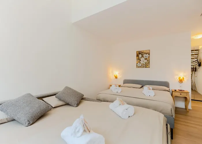 Garden In Center - Ambra Appartement *