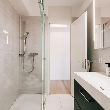 Garden In Center - Ambra Апартаменти Лугано